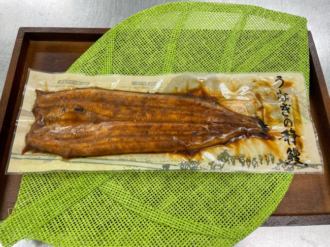 『うなぎの静鰻』　　　　　　静岡県産 長蒲焼70尾
